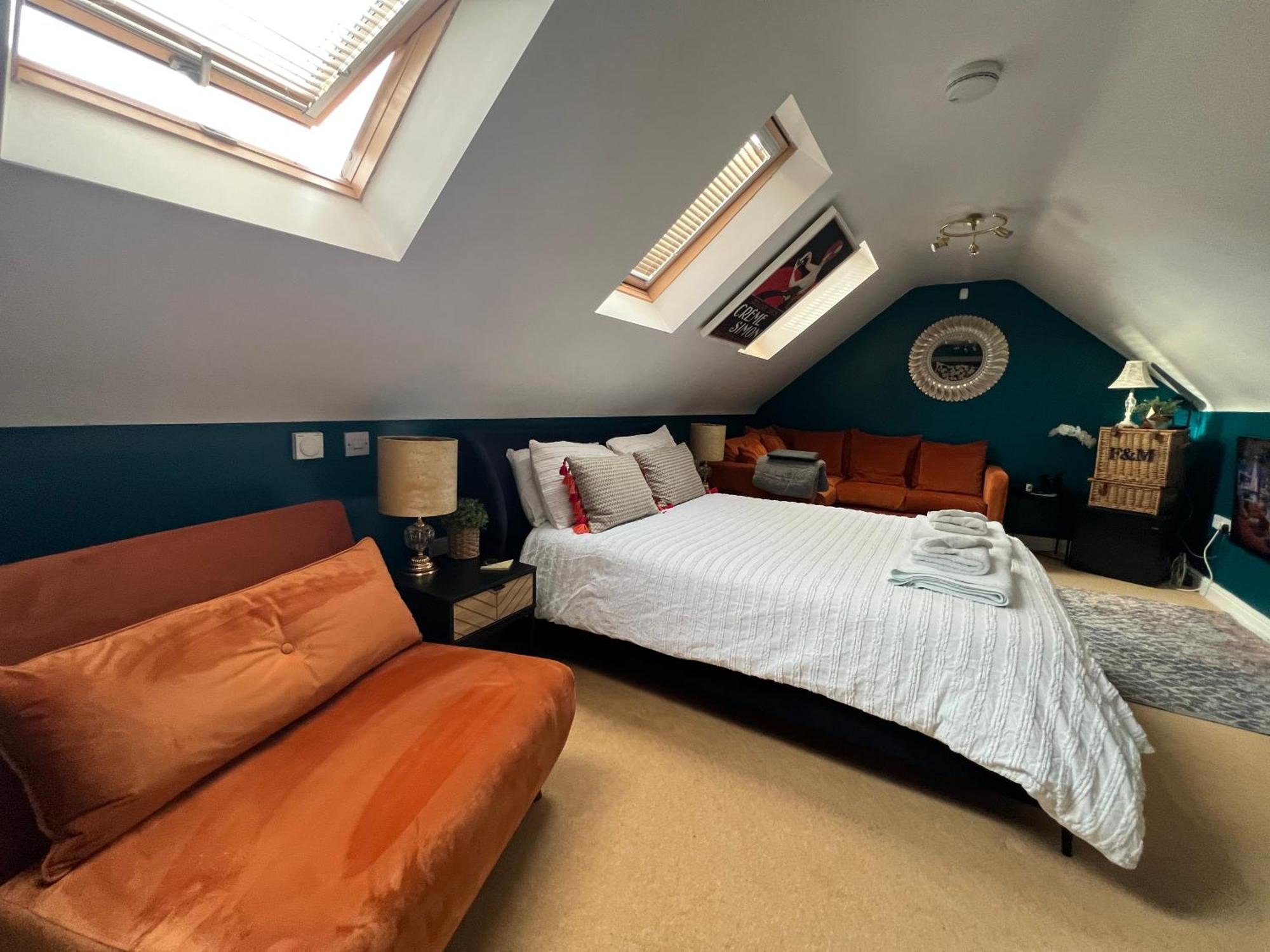 Boutique Shrewsbury Suites Екстериор снимка